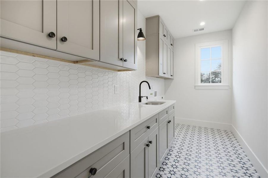 Furnished interior view inside a new home in , Atlanta (Image 5).