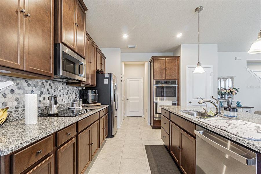 Furnished interior view inside a new home in , Spring Hill (Image 17). Furnished interior view inside a new home in , Spring Hill (Image 17).