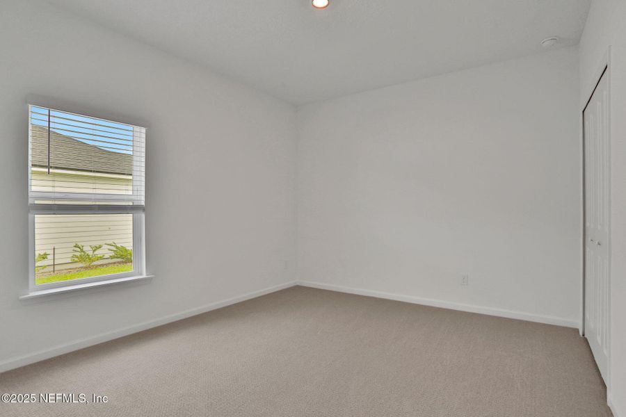 Spacious, unfurnished interior of a new home in Hyland Trail, Green Cove Springs (Image 22). Spacious, unfurnished interior of a new home in Hyland Trail, Green Cove Springs (Image 22).