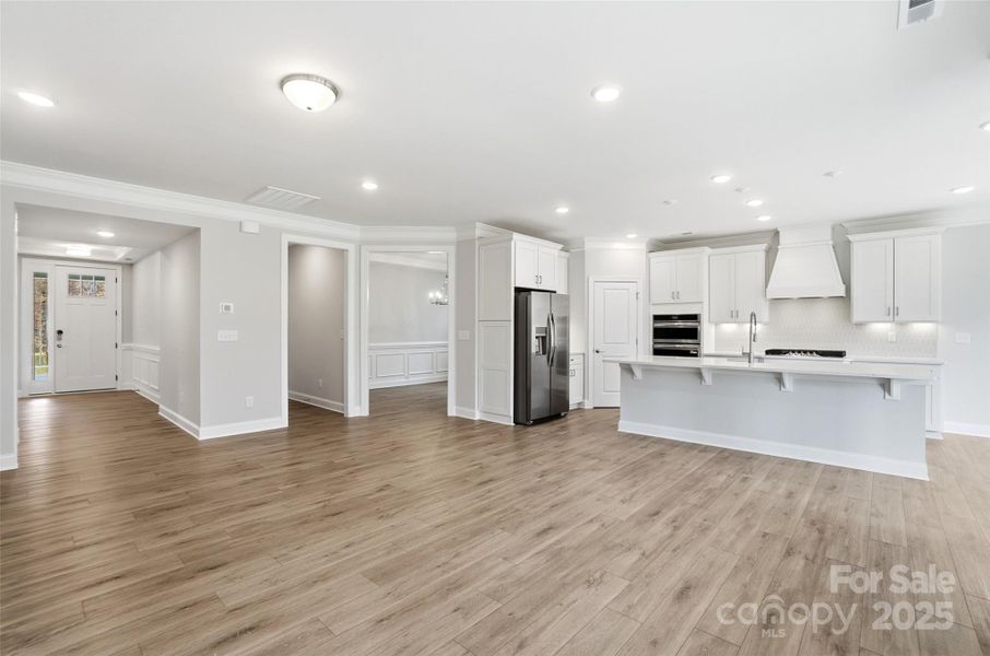 Spacious, unfurnished interior of a new home in Rone Creek, Waxhaw (Image 40). Spacious, unfurnished interior of a new home in Rone Creek, Waxhaw (Image 40).