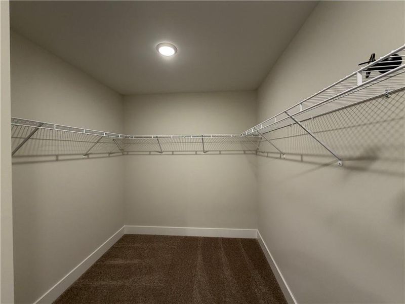 Spacious, unfurnished interior of a new home in Villas at Dawsonville, Dawsonville (Image 13).