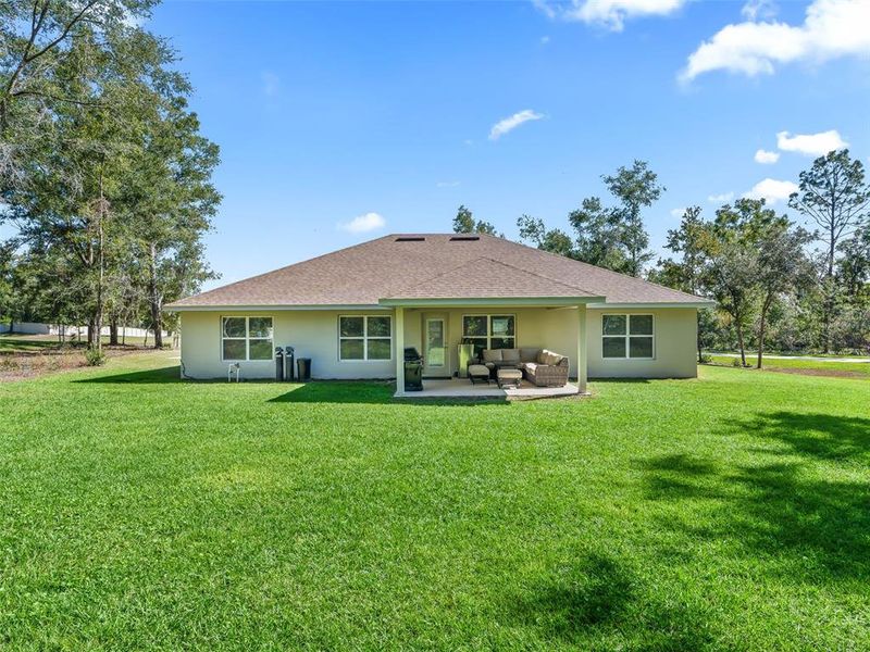 Exterior details and patio area of a home in Dorchester, Ocala (Image 27).