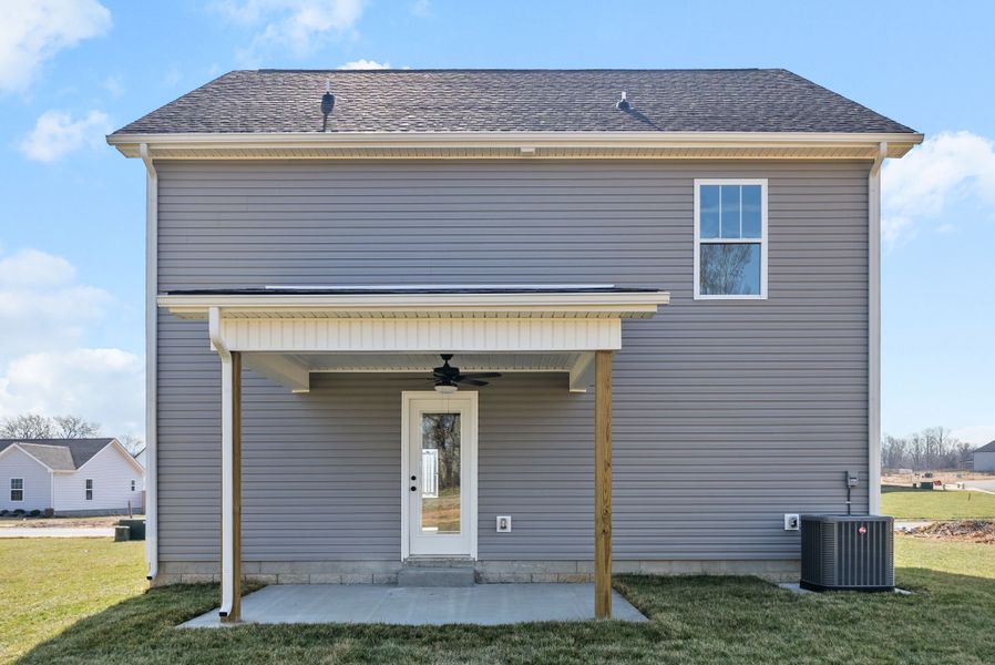 Representative exterior details of a home built from the Maui by Rockwood Homes in Garrettsburg Meadows, Clarksville (Image 20).
