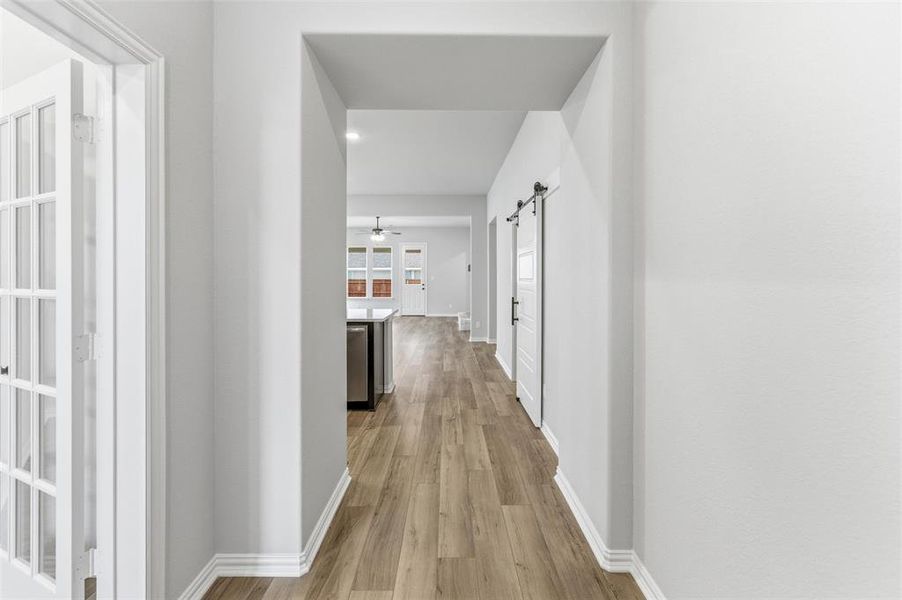 Spacious, unfurnished interior of a new home in Covenant Park, Springtown (Image 13).