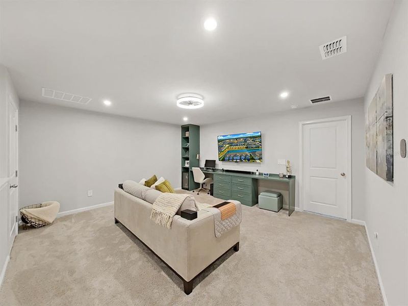 Furnished interior view inside a new home in , Lutz (Image 25).