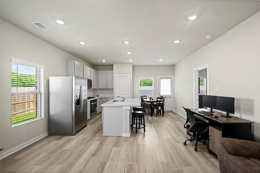 Furnished interior view inside a new home in Laurel Landing, Alvin (Image 15).