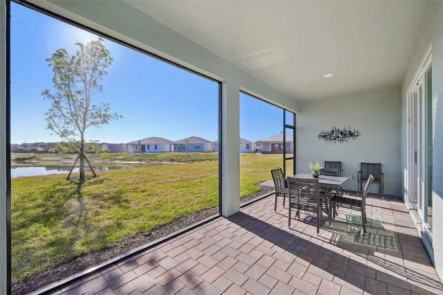 Exterior details and patio area of a home in , Punta Gorda (Image 3).
