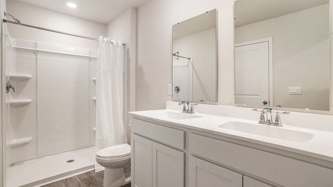Furnished interior view inside a new home in Cottonwood Place, Tabor City (Image 8).