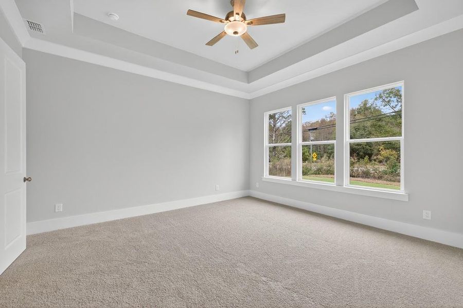 Spacious, unfurnished interior of a new home in Red Bird Manor, Jefferson (Image 30). Spacious, unfurnished interior of a new home in Red Bird Manor, Jefferson (Image 30).