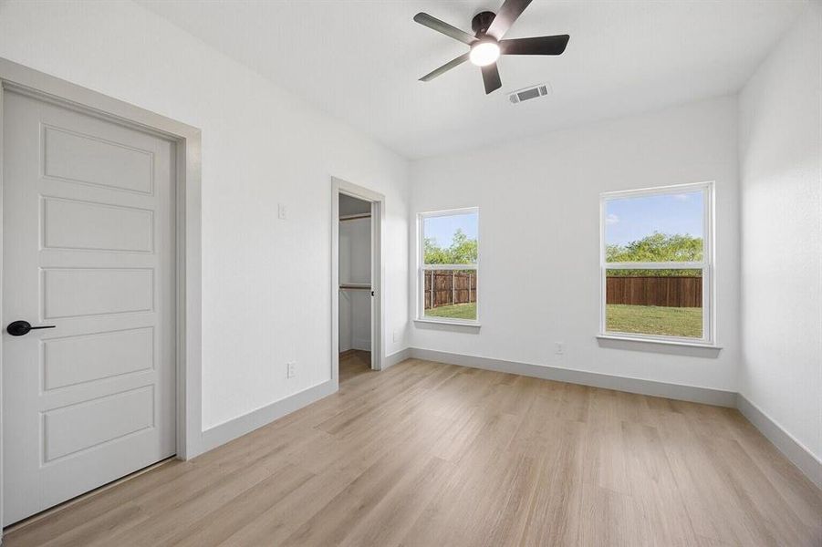 Spacious, unfurnished interior of a new home in , Sherman (Image 33). Spacious, unfurnished interior of a new home in , Sherman (Image 33).