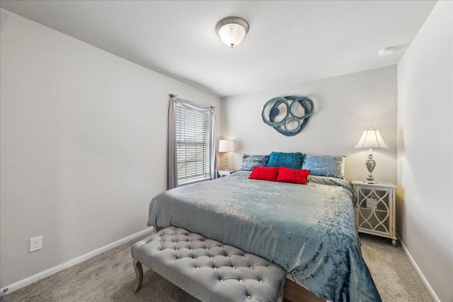 Furnished interior view inside a new home in Stonebrooke, Conroe (Image 18).