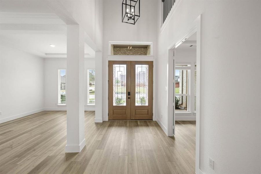10004 Villa Verde- Entry-1
