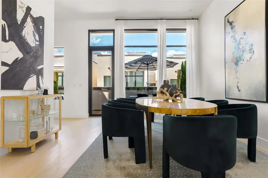 Furnished interior view inside a new home in , Dallas (Image 8).