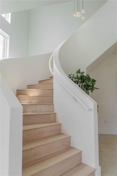 Image 83 of a home in .