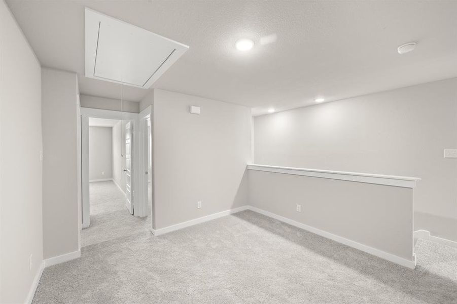 243 Wagon Spoke- Loft-1