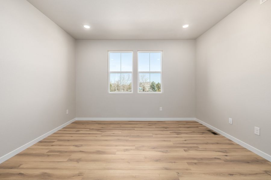Spacious, unfurnished interior of a new home in Arras Park, Thornton (Image 21).