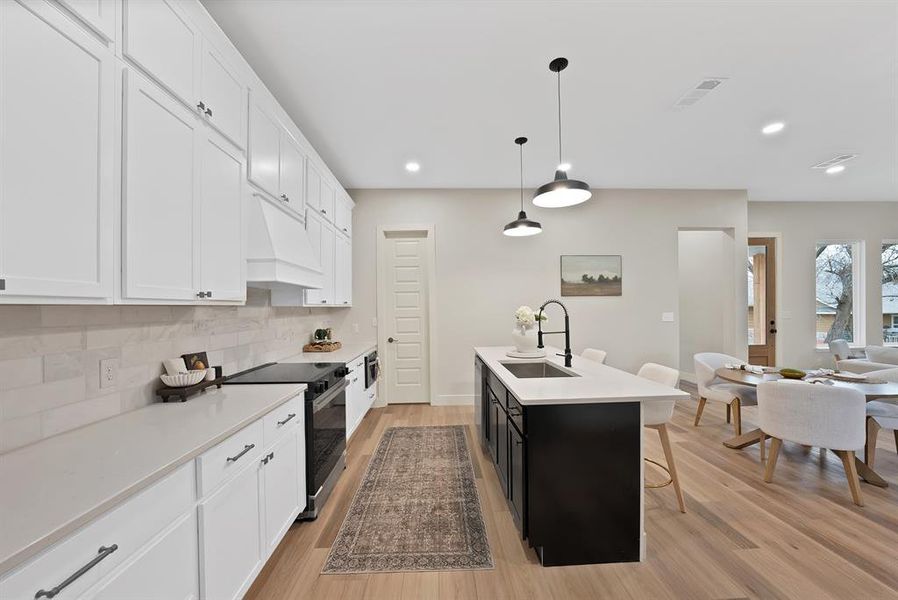 Furnished interior view inside a new home in , Princeton (Image 18).