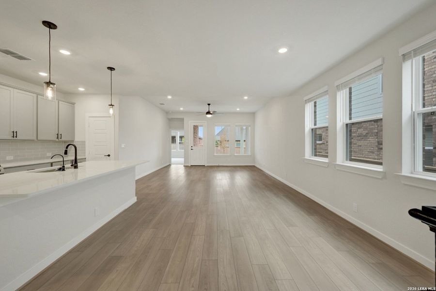 Spacious, unfurnished interior of a new home in Mayfair - Select Garden Series, New Braunfels (Image 15).