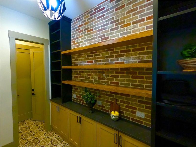 Image 14 of a home in .