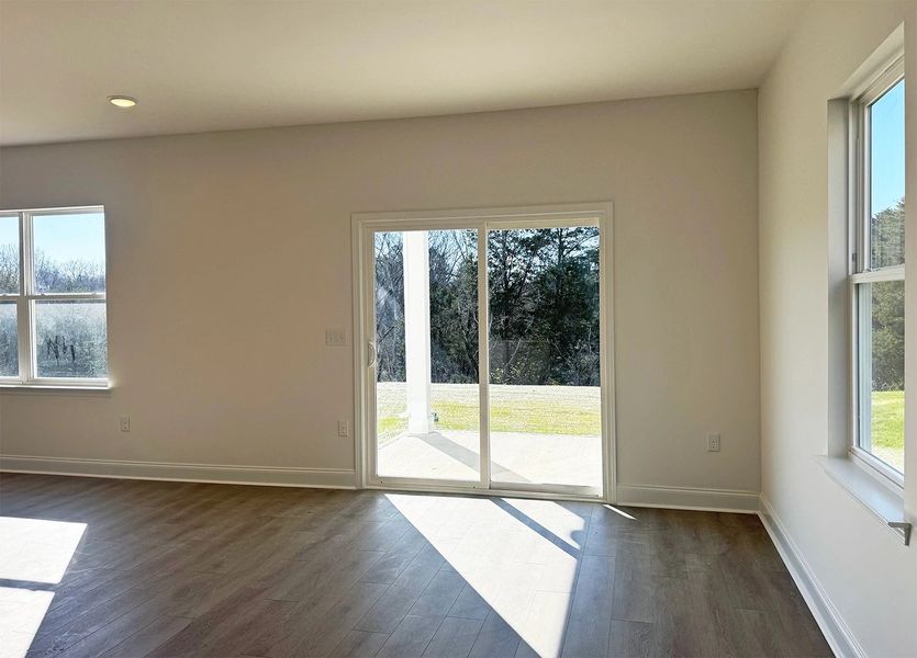 Spacious, unfurnished interior of a new home in Ascent at Arbor Ridge, La Vergne (Image 20).
