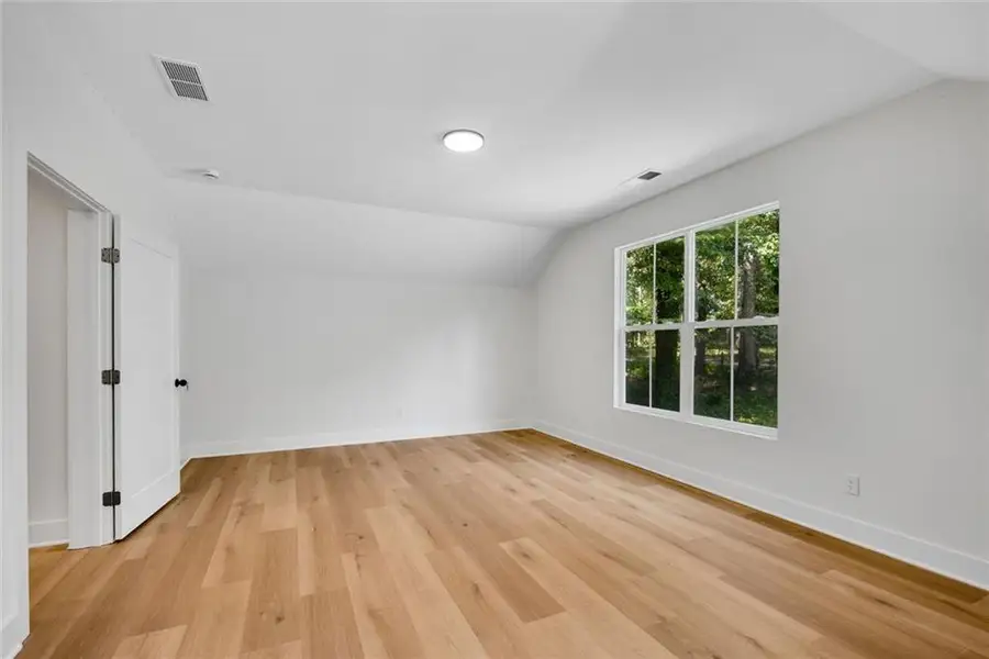 Spacious, unfurnished interior of a new home in , Dallas (Image 24). Spacious, unfurnished interior of a new home in , Dallas (Image 24).