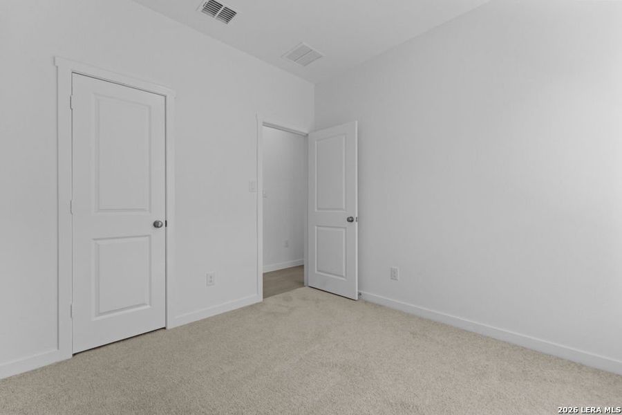 Spacious, unfurnished interior of a new home in Juniper Ranch, Spring Branch (Image 25).