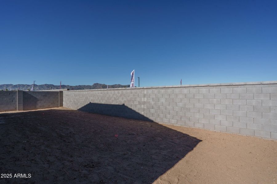 27) BACKYARD 27) BACKYARD