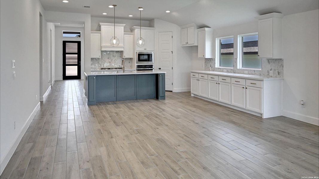 Furnished interior view inside a new home in Esperanza, Boerne (Image 7).