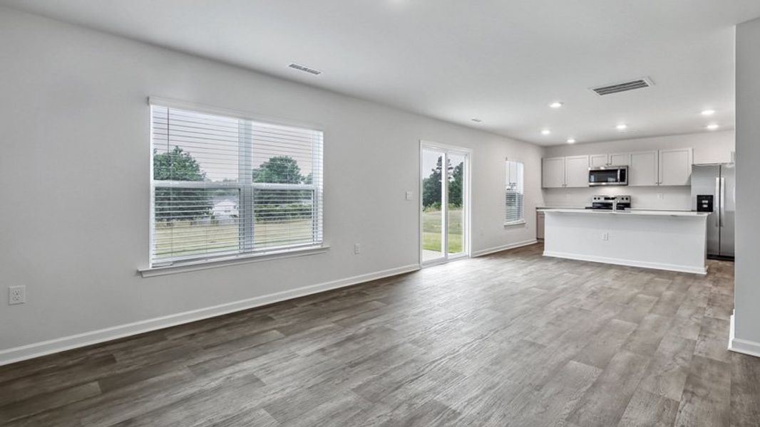 Spacious, unfurnished interior of a new home in Wilson's Ridge, Wilson's Mills (Image 19).