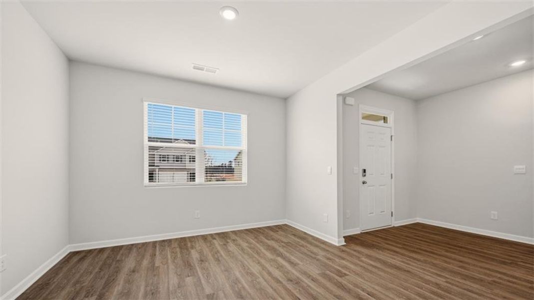 Spacious, unfurnished interior of a new home in Bridle Creek, Locust Grove (Image 27). Spacious, unfurnished interior of a new home in Bridle Creek, Locust Grove (Image 27).