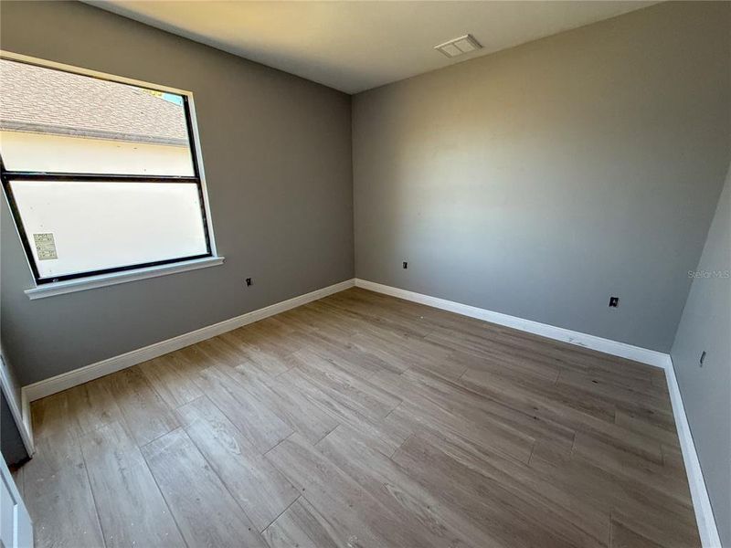 Spacious, unfurnished interior of a new home in , Rotonda West (Image 11).