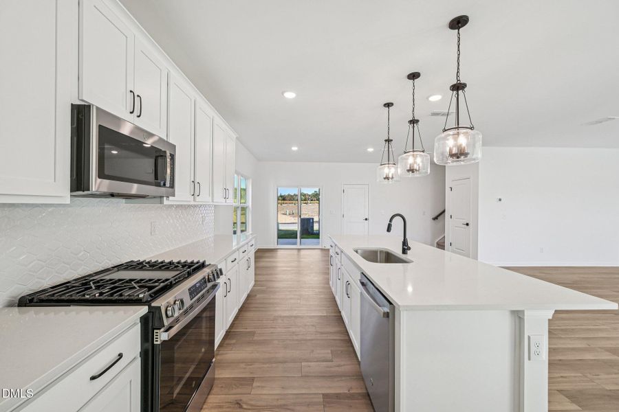 17-web-or-mls-Marvel Dr-S1810-017 17-web-or-mls-Marvel Dr-S1810-017