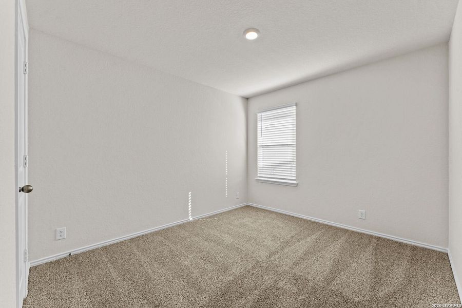 Spacious, unfurnished interior of a new home in Applewood, San Antonio (Image 22).