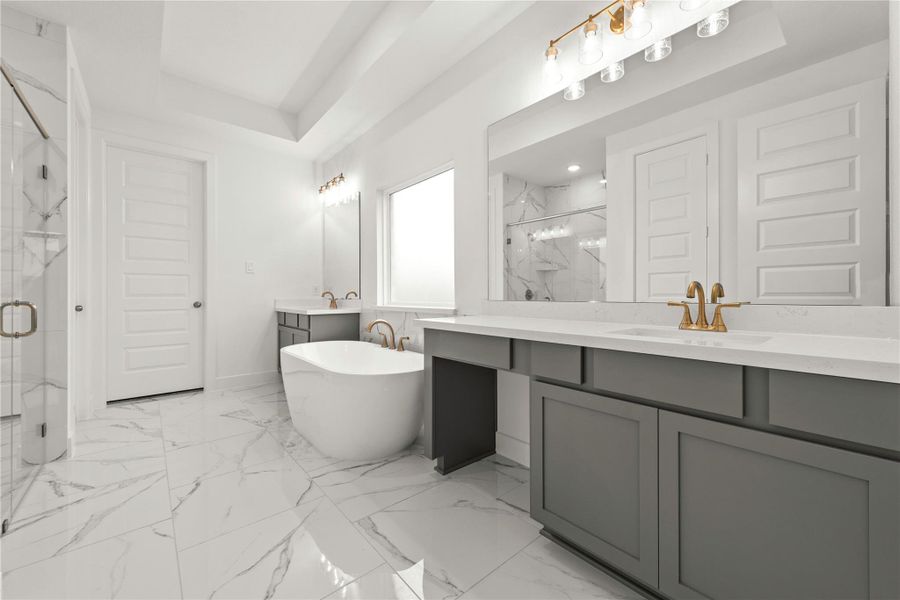 Representative image. Features, selections and colors may vary.