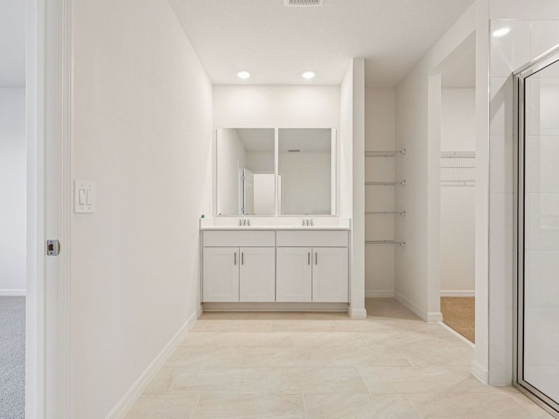 Furnished interior view inside a new home in The Reserve at Twin Lakes, St. Cloud (Image 5).