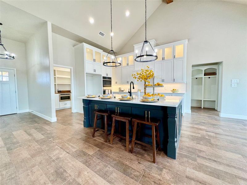 Furnished interior view inside a new home in , Abilene (Image 3).