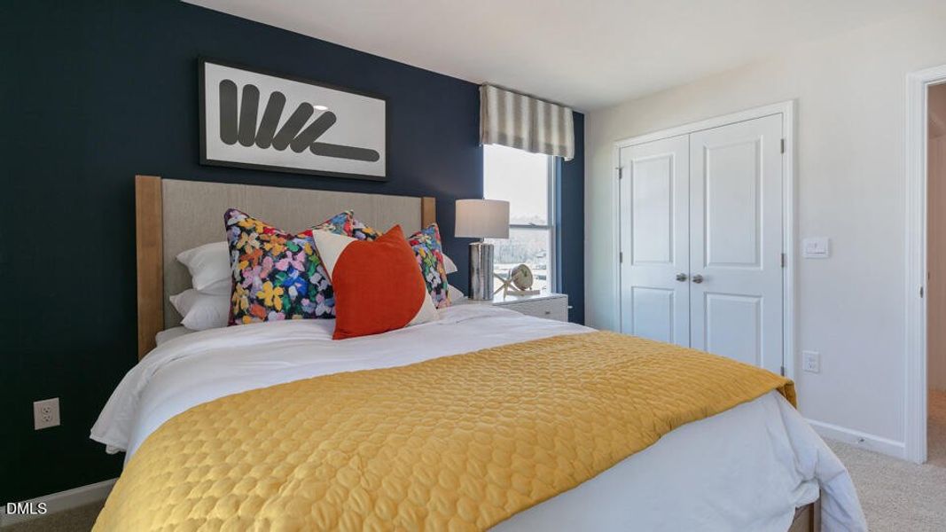 lot-106-collin-b-553-old-battle-bridge-r