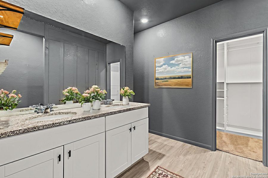 Furnished interior view inside a new home in , Bulverde (Image 11).