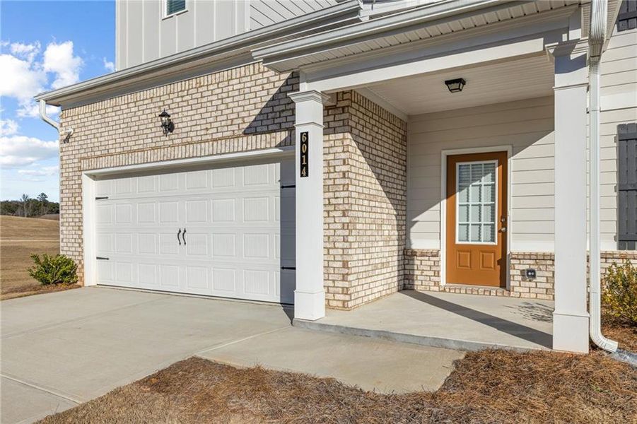 Exterior details and patio area of a home in Highland Park, Stonecrest (Image 3).