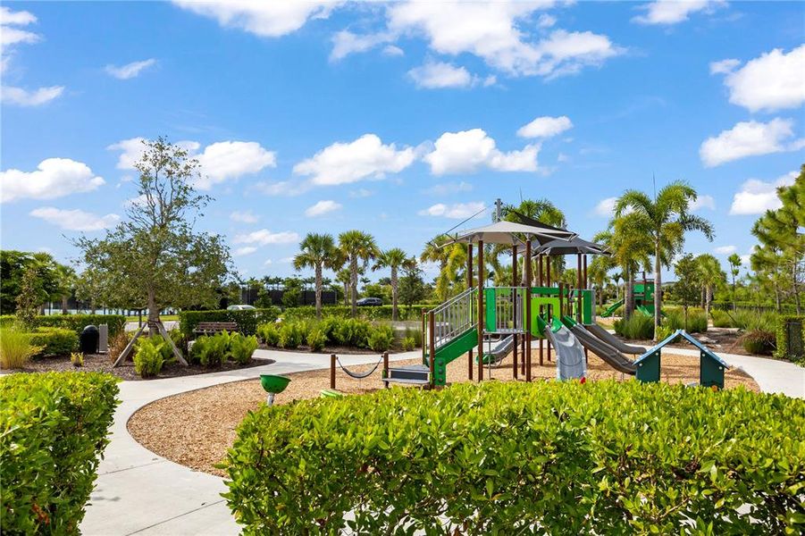 Community amenities in , Sarasota (Image 32).