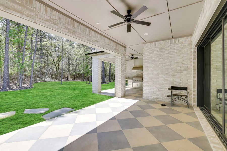 Covered patio outside of living room area