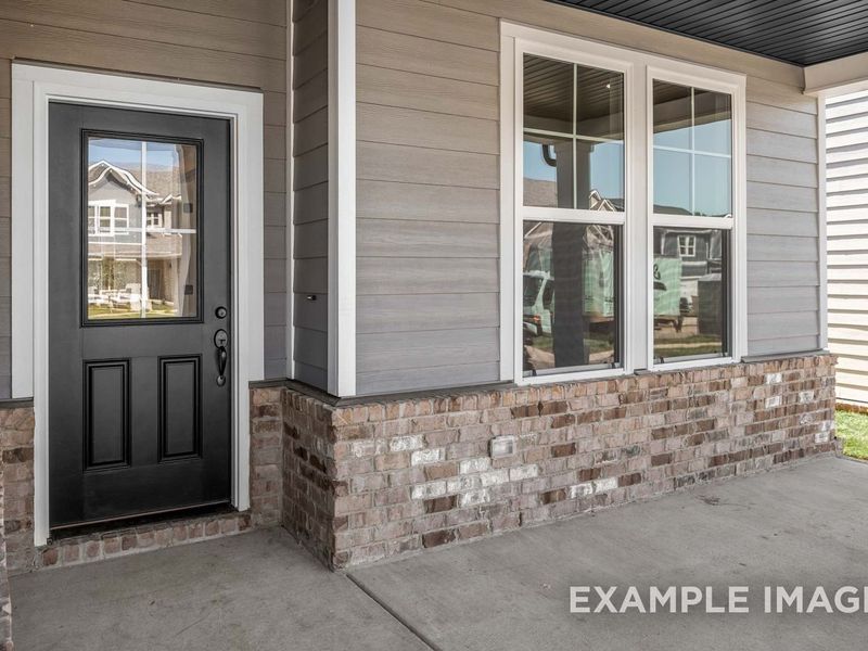 Exterior details and patio area of a home in Woods Crossing, Gallatin (Image 3).