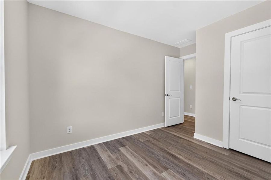 Spacious, unfurnished interior of a new home in , Gainesville (Image 40).