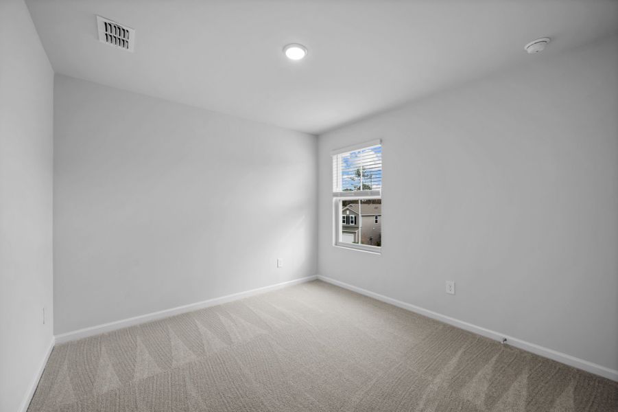 Spacious, unfurnished interior of a new home in Grand Arbor, Blythewood (Image 13).