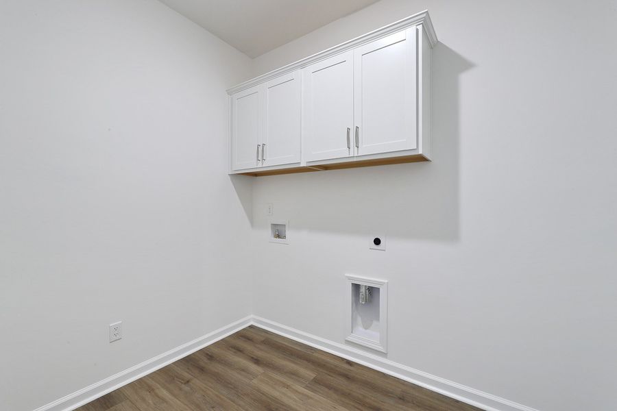 Spacious, unfurnished interior of a new home in Garden Grove, Conway (Image 34).