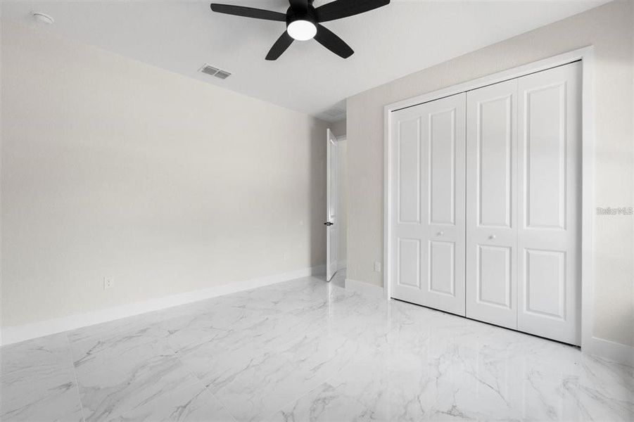 Spacious, unfurnished interior of a new home in , Dunnellon (Image 17).