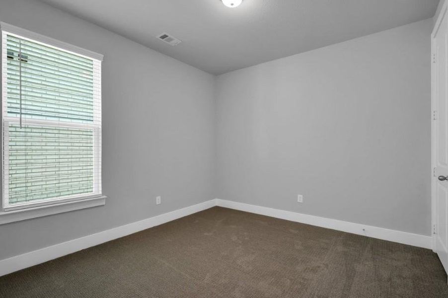 Spacious, unfurnished interior of a new home in Polo Ridge, Forney (Image 22).