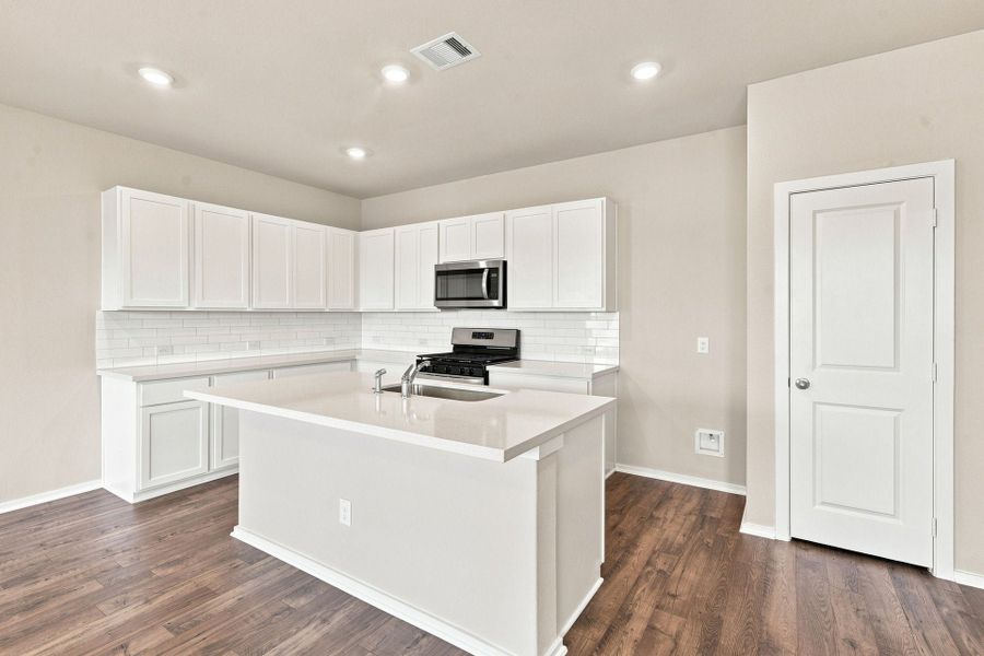 4br New Home in Cove, TX.  - Slide 10