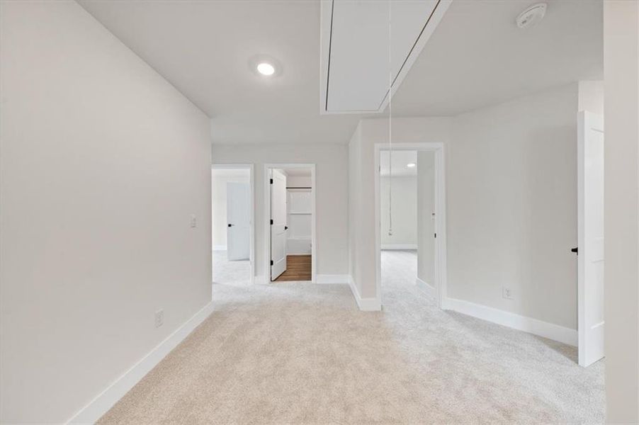 Spacious, unfurnished interior of a new home in Canterbury Villas, Carrollton (Image 35).