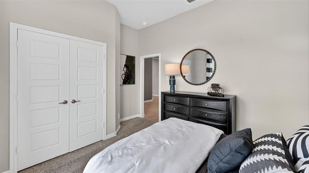 Furnished interior view inside a new home in Lakeview Pointe, Grand Prairie (Image 31).